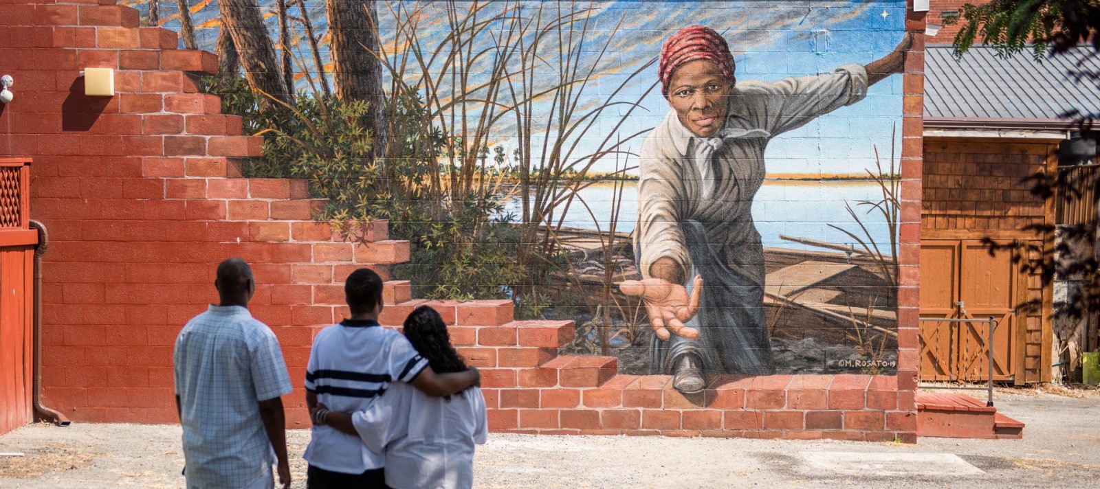 'Take My Hand' Mural of Harriet Tubman by Michael Rosato - Photo courtesy Maryland Tourism
