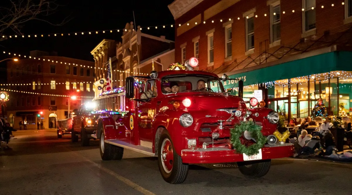 Cambridge Dorchester Christmas Parade - Photo by Jill Jasuta 