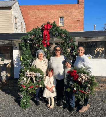 Simmons Center Market Holiday Market