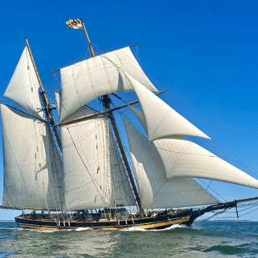 Pride of Baltimore II in Cambridge
