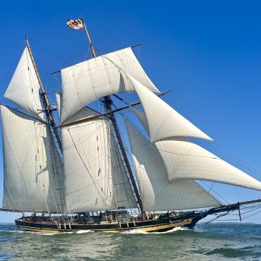 Pride of Baltimore II in Cambridge