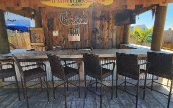 Old Salty's Restaurant, LLC.
