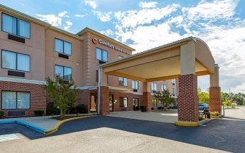 Comfort Inn & Suites Cambridge Comfort Inn & Suites Cambridge