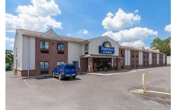 Days Inn & Suites by Wyndham Cambridge Days Inn & Suites by Wyndham Cambridge