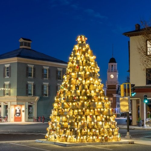 Catch that Eastern Shore Holiday Spirit!